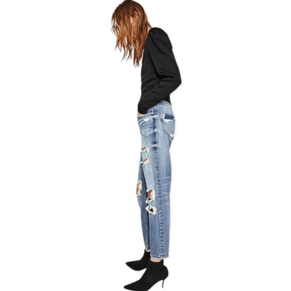 Zara Distressed Mid Rise Premium Boyfriend Jeans - Picture 2 of 7